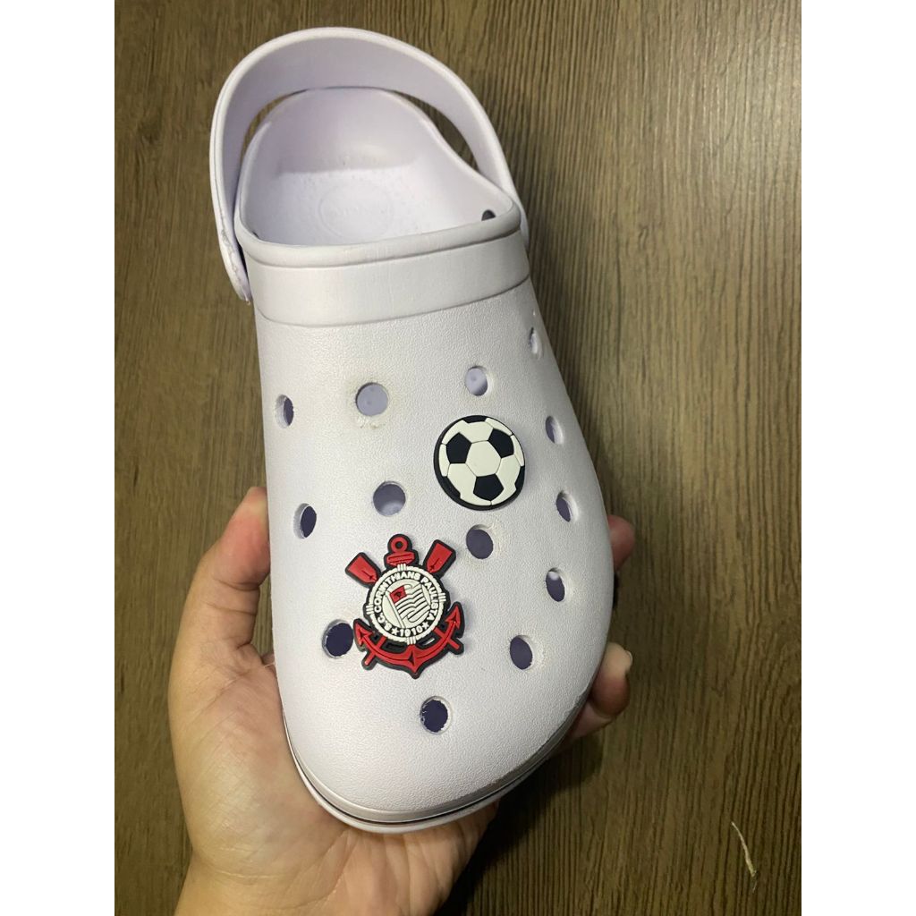 Kit 02 Pins/Bottons enfeites de Calçados Para Babuche Times - Corinthians