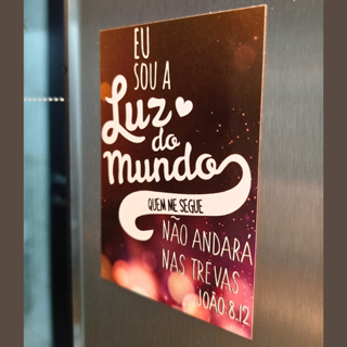Ímã de Geladeira Frase Bíblica - Eu Sou a Luz do Mundo - Versículo 6x8,5cm | Cristão, Jesus em Oferta na Shopee