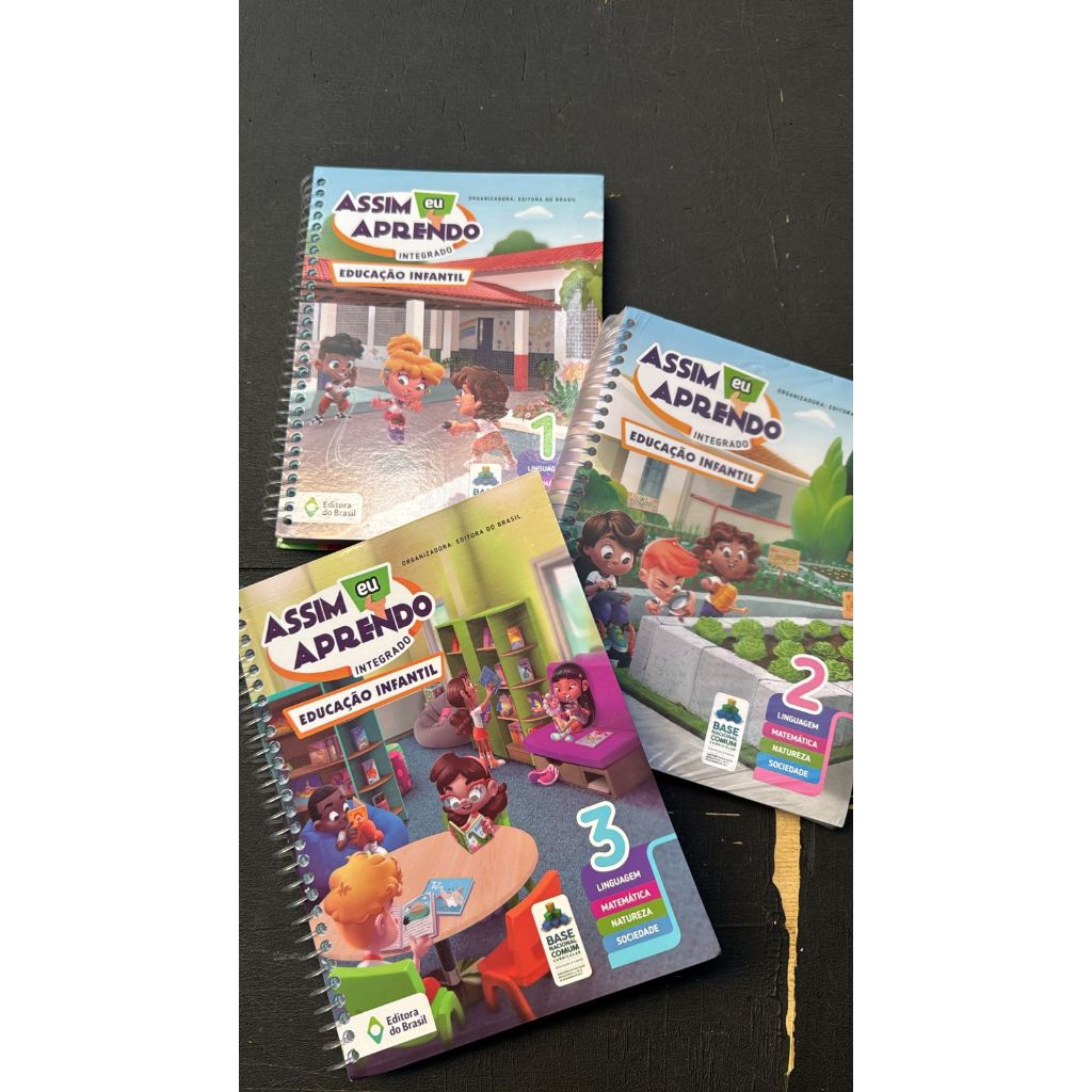Assim eu aprendo educação infantil volumes 1, 2 e 3 educação infantil