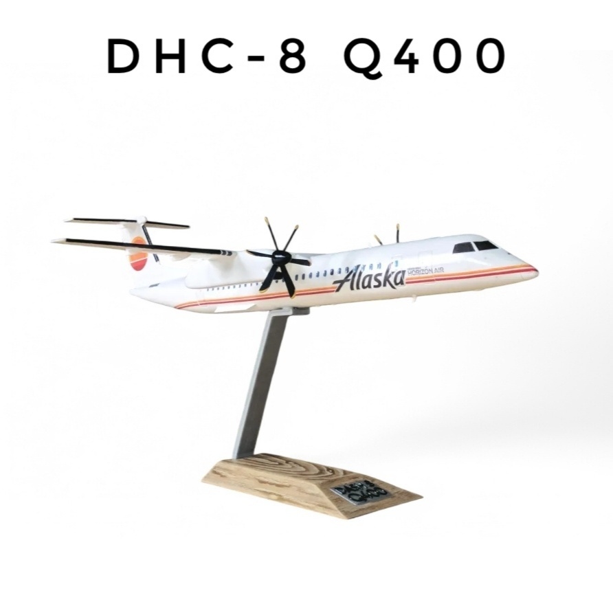 Avião DHC-8 Q400 Dash 8 Maquete escala 1:100 Plastimodelo