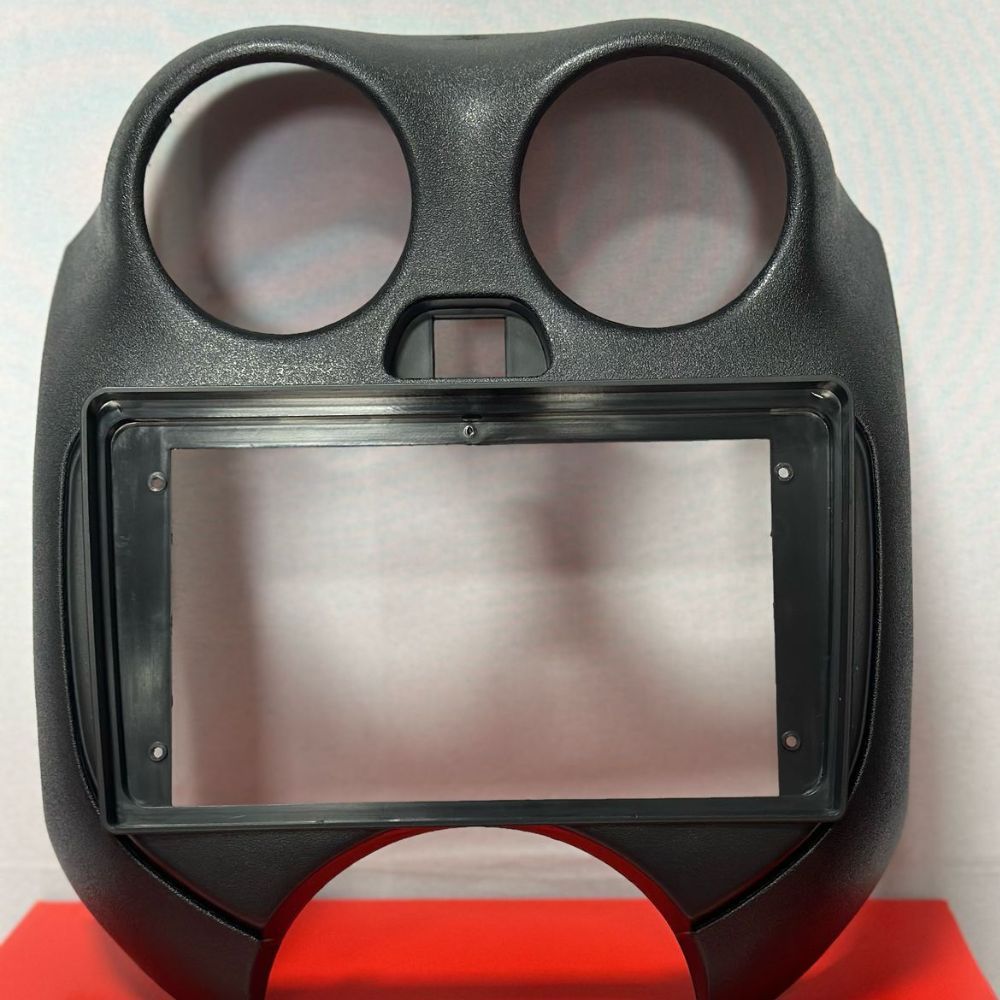 Moldura 9'' Fiamon Nissam March G4 2010 à 2014 Versa Cód 4148