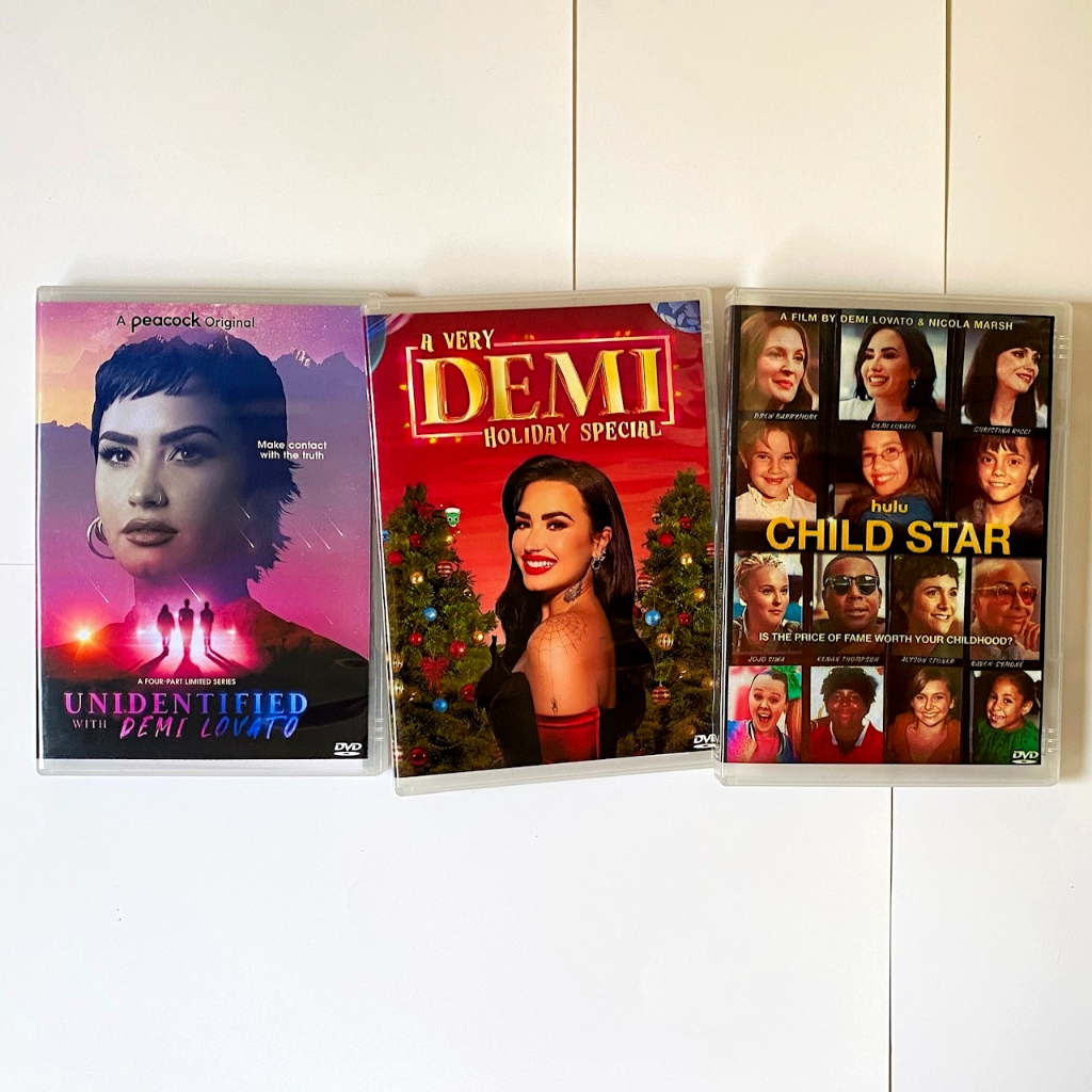 DVD Demi Lovato Unidentidied 2021 A Very Demi Holiday Special 2023 Child Star Estrela Mirim 2024