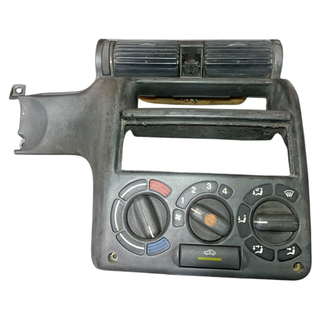 Moldura Central Comando Ar Astra 1994 1995 À 1997 Original