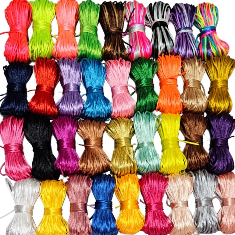 Imagem Kit com 10 cores 10 METROS cada cor FIO DE  SEDA cetim rabo de rato para artesanato