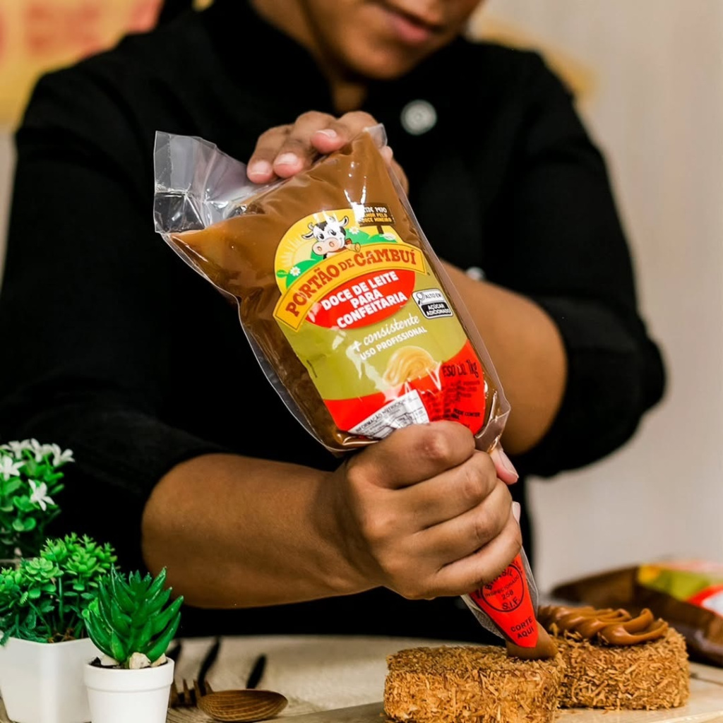 Doce de Leite Portão de Cambui - Pastoso 1 kg - 01 Bisnaga - Confeitaria - Sem Amido