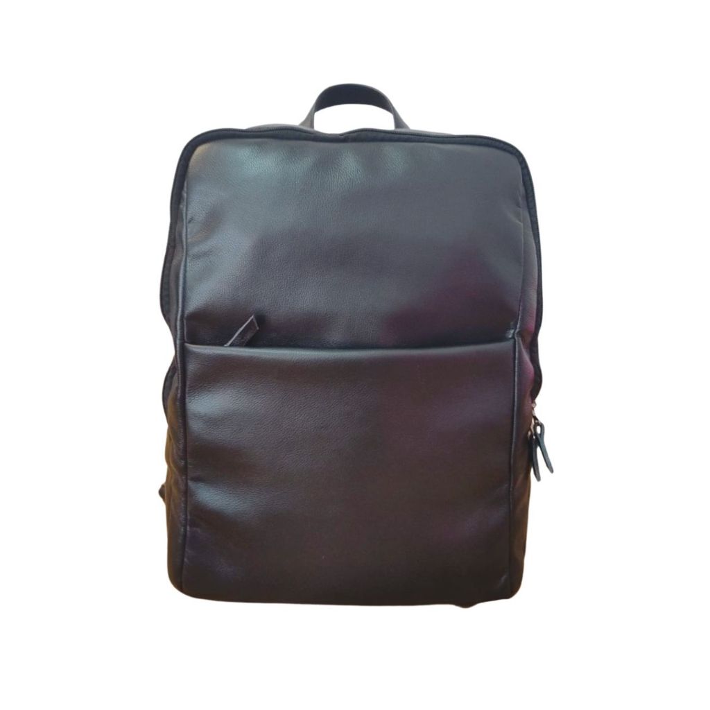 Mochila em Couro Legítimo para notebook 15,6, executiva, faculdade, trabalho ou escola.