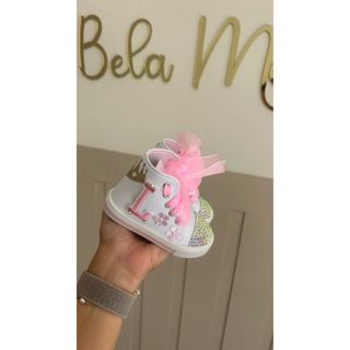 Tênis personalizado Realeza princesa em Oferta na Shopee