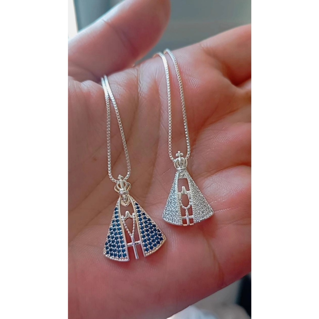 Corrente Colar 18k Folheado Prata de Pescoço Religioso Nossa Senhora Aparecida com Pedras Zircônia Azul ou Diamante