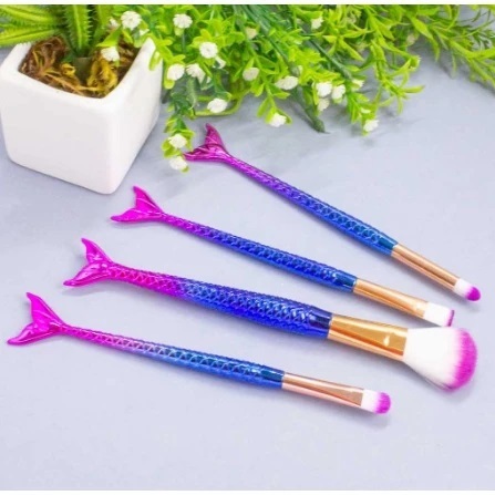 Conjunto de 4 pincéis sereia para sobras de sombra em pó Blush Contour