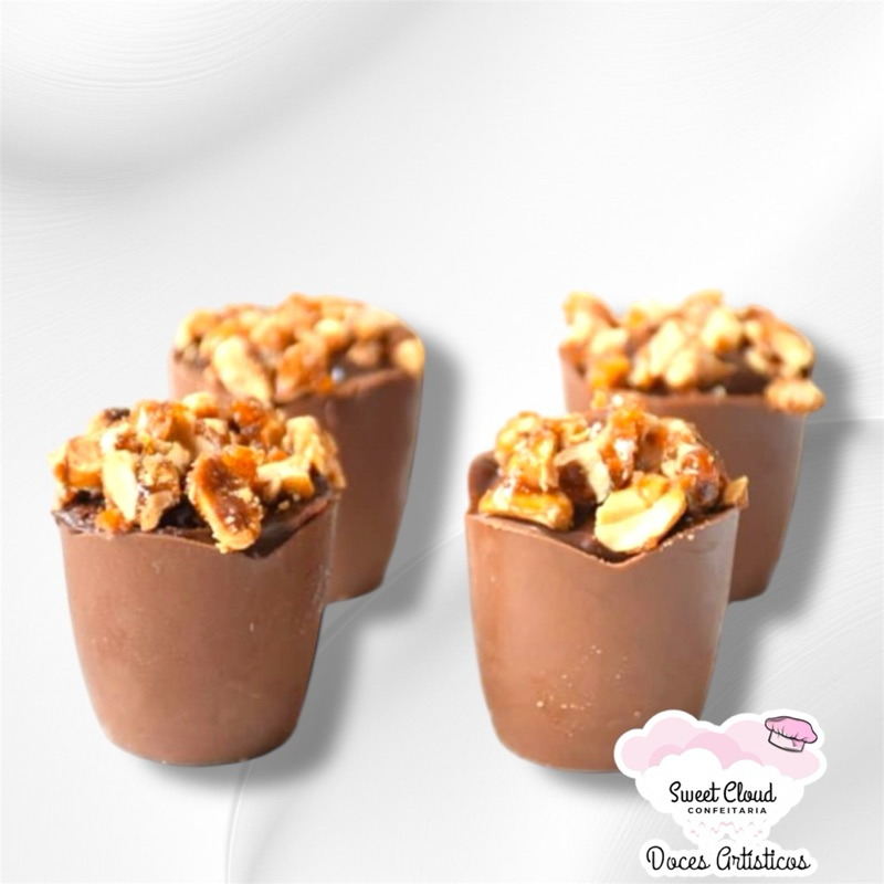 50 copinhos de chocolate G para doces finos/ copinho de cholate para casamento 15 anos chá de panela