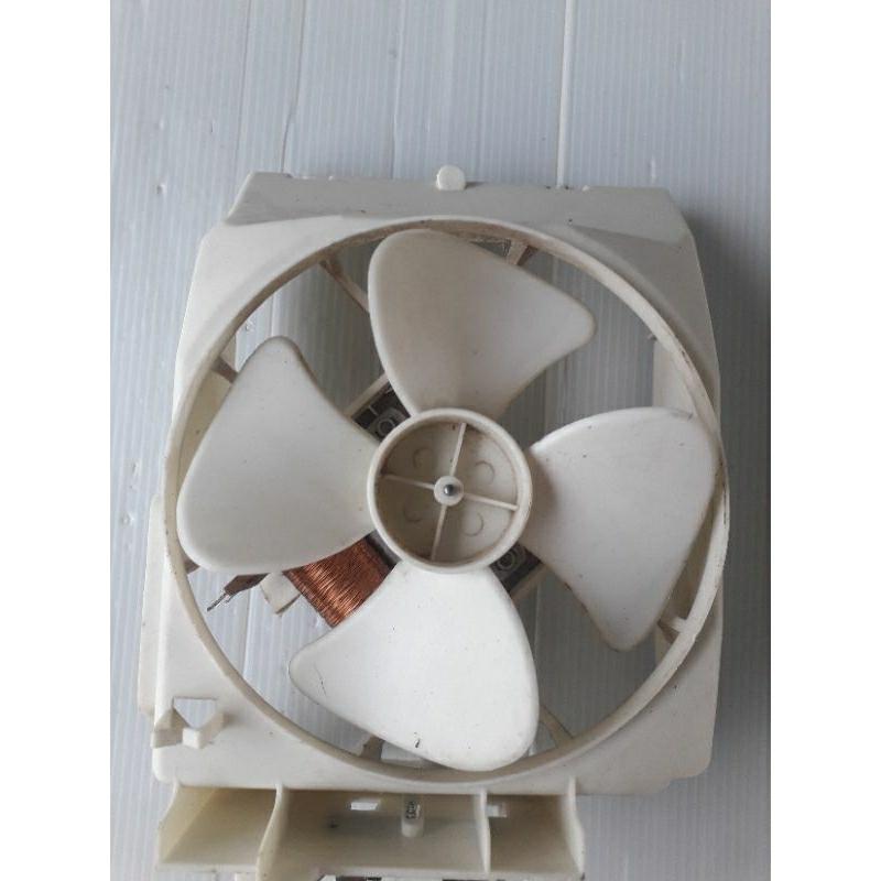 Motor do microondas Brastemp bms45 110v usada