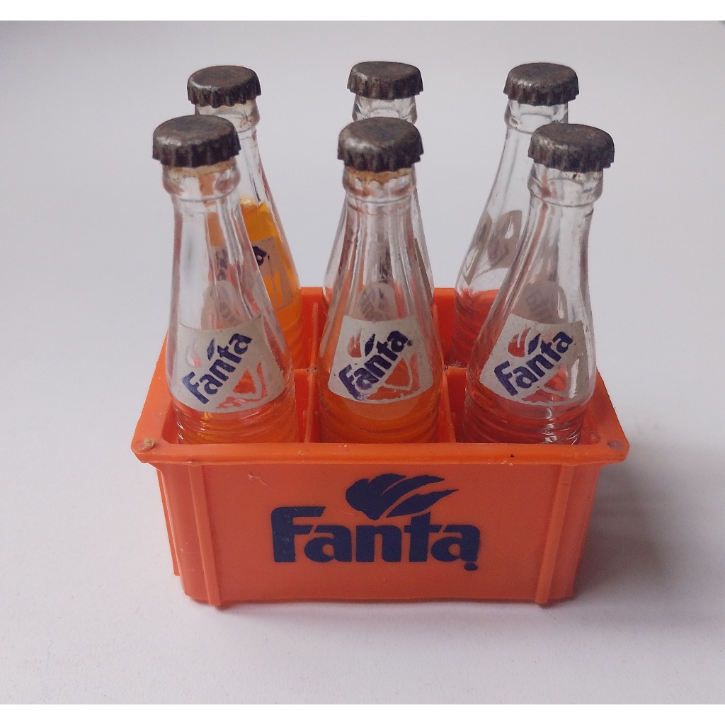 Mini Engradado + 6 Mini Garrafinhas da Fanta - Década de 80