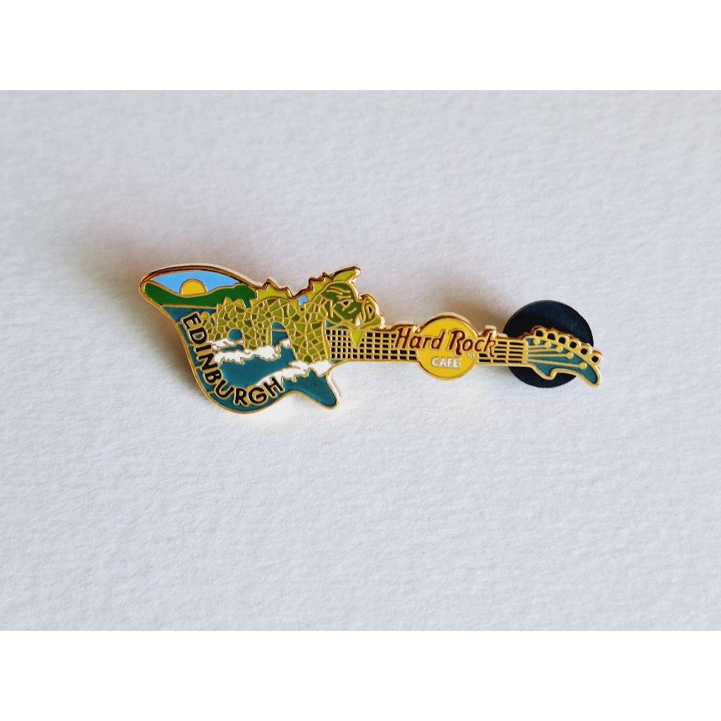Pin / Broche - Hard Rock Cafe - Edinburgh - Loch Ness Guitar 2003