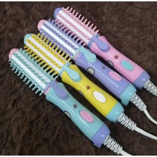 Mini Escova Modeladora Portátil Enrola Cabelo Alisadora Bivolt em Oferta na Shopee