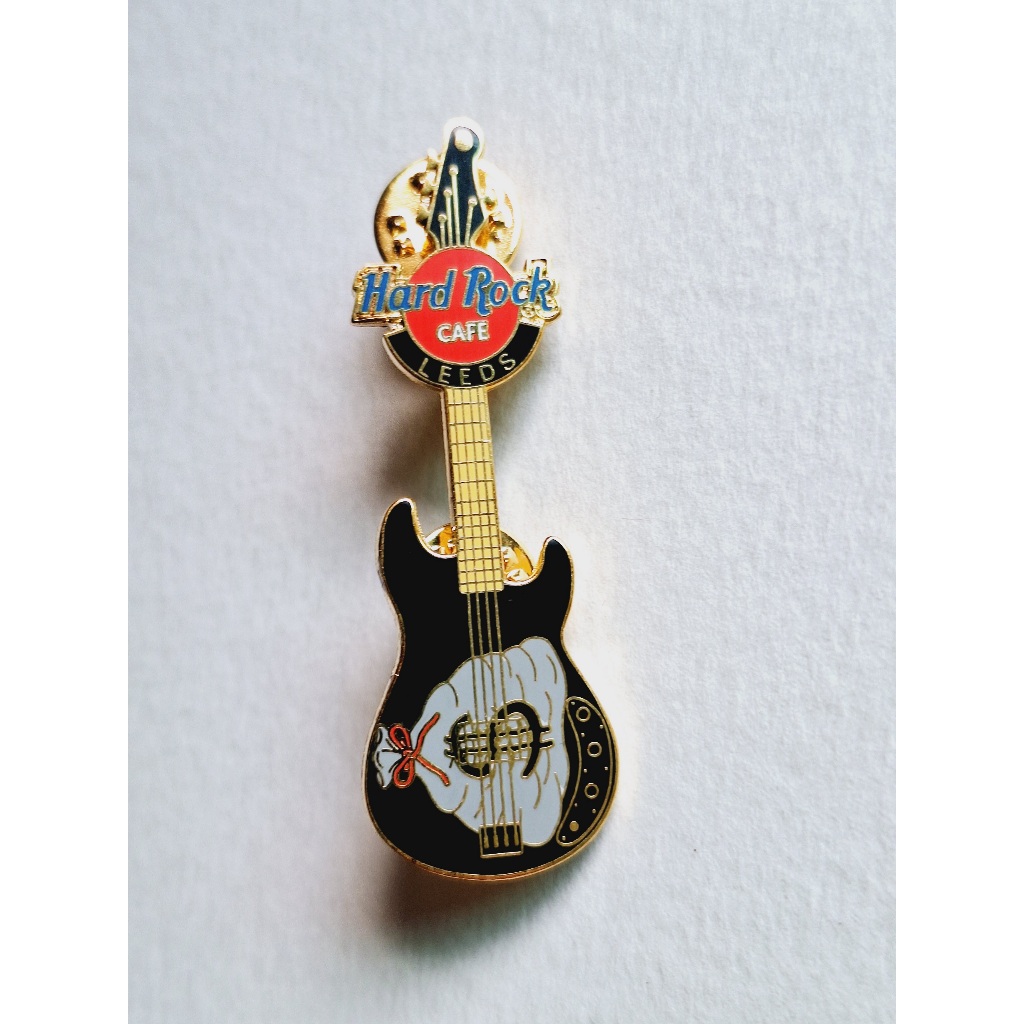 Pin / Broche - Hard Rock Cafe - Leeds - Memorabilia Guitar Series - Kiss Money Bag