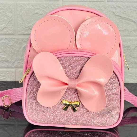 mochila infantil bolsa com brilho com bolso na frente ,orelhinhas da minnie e laço em Oferta na Shopee