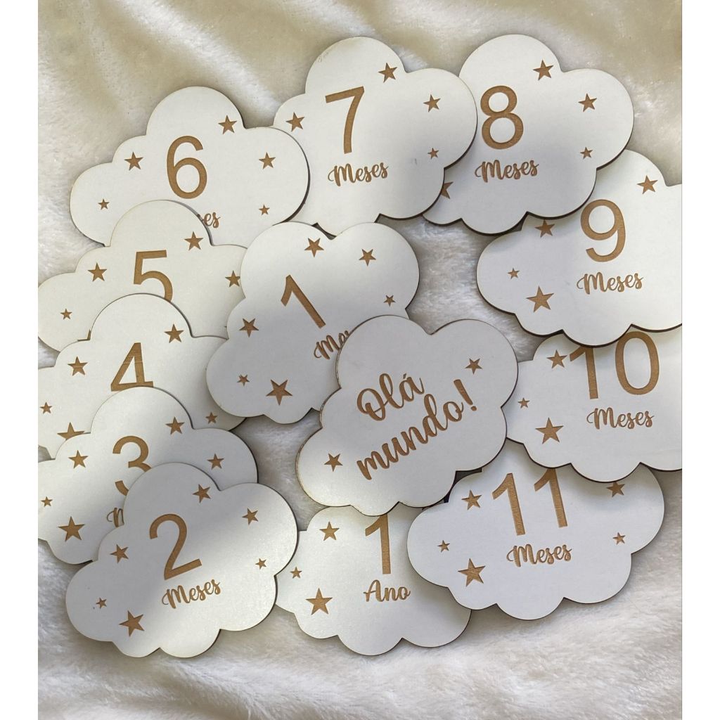 Kit com 13 Plaquinhas Mêsversário Nuvem em MDF – Branco 3mm | Tema Nuvem para Fotos de Bebês em Oferta na Shopee