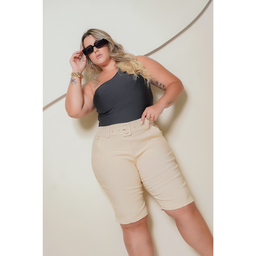 Bermuda Plus Size Feminina Com Cinto E Bolsos Funcional Veste 44 Ao 52 Moda Verão em Oferta na Shopee