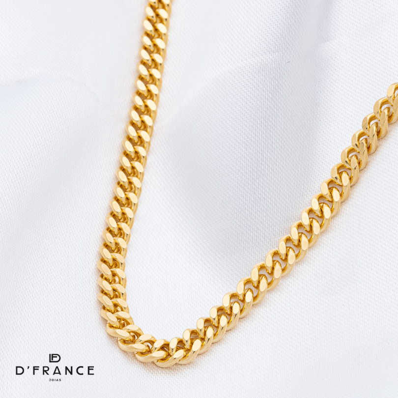Colar Feminino com Elos Grandes Jóia Chique em Ouro 18K