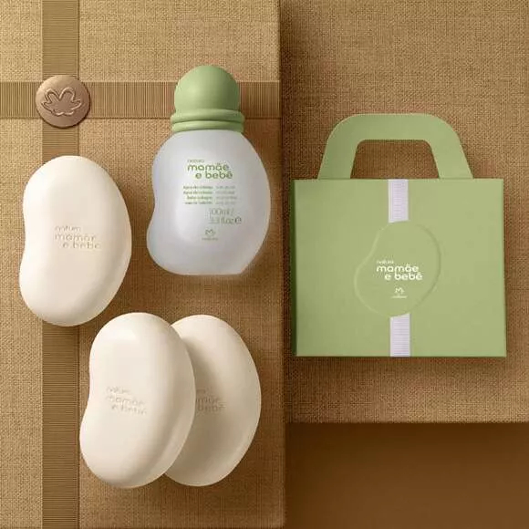 Conjunto Natura Mamãe  Bebê - Colônia 100ml + Caixa de Sabonete em Barra Sortido 3 unidades