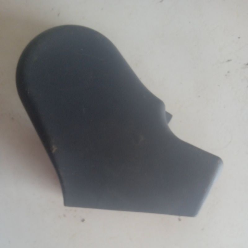 Moldura do banco do motorista Honda Civic 2002/2006.