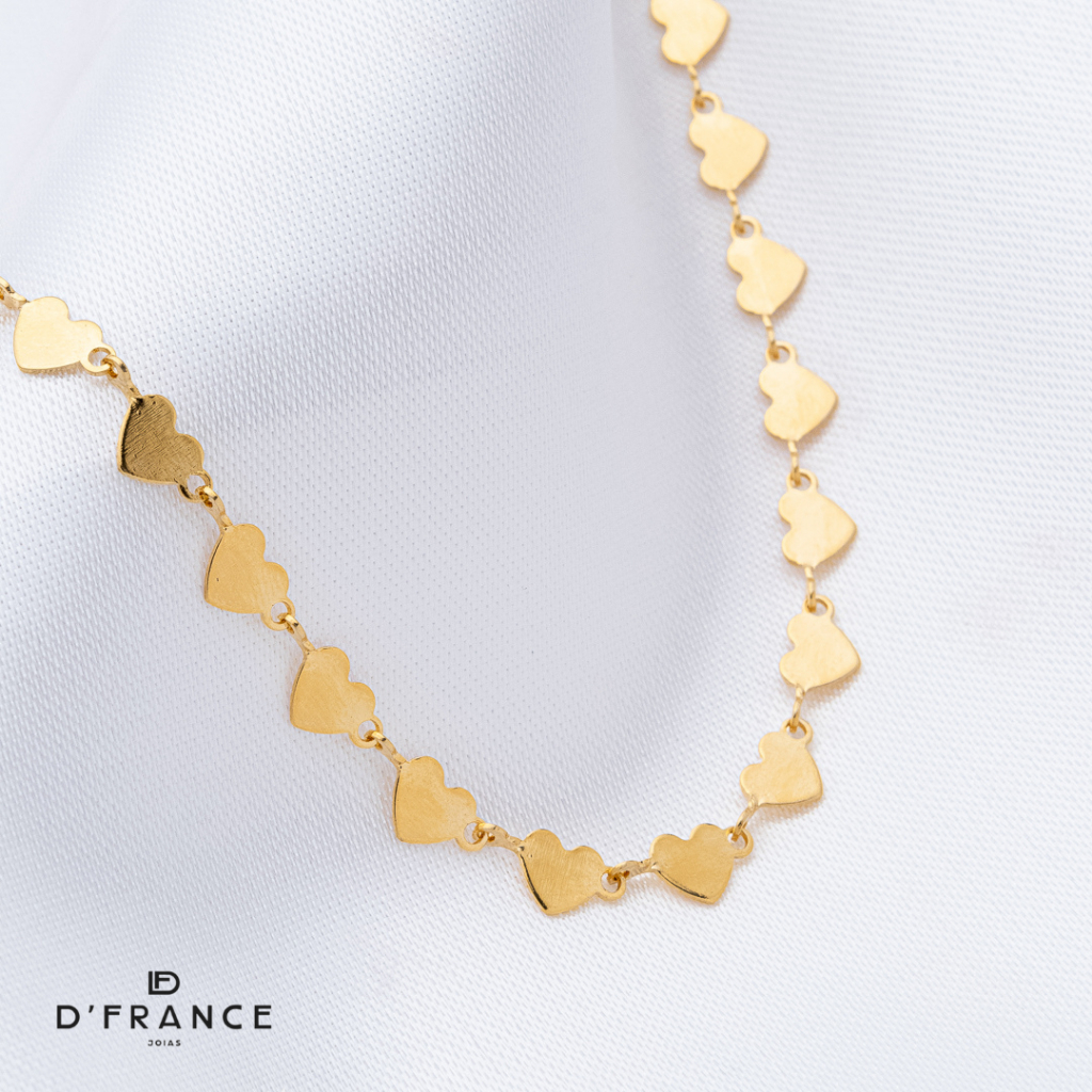 Chocker Corações Lisos Banhado a Ouro 18K - D France Semijóias em Oferta na Shopee