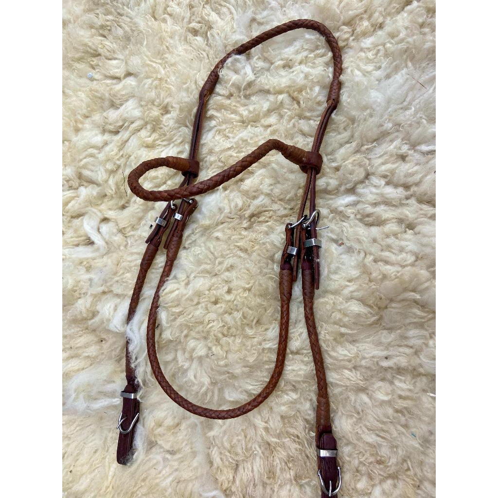 Cabeçada Rabo De Tatu em Couro de Bode Oleado Artesanal Menor Preço