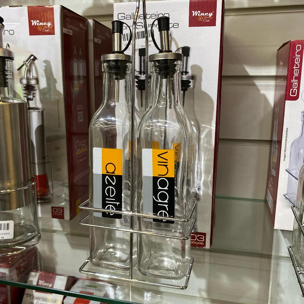 Galheteiro de Vidro Com Suporte 2 Peças Porta Azeite Óleo Vinagre Shoyu Com Bico 200 Ml - Wincy
