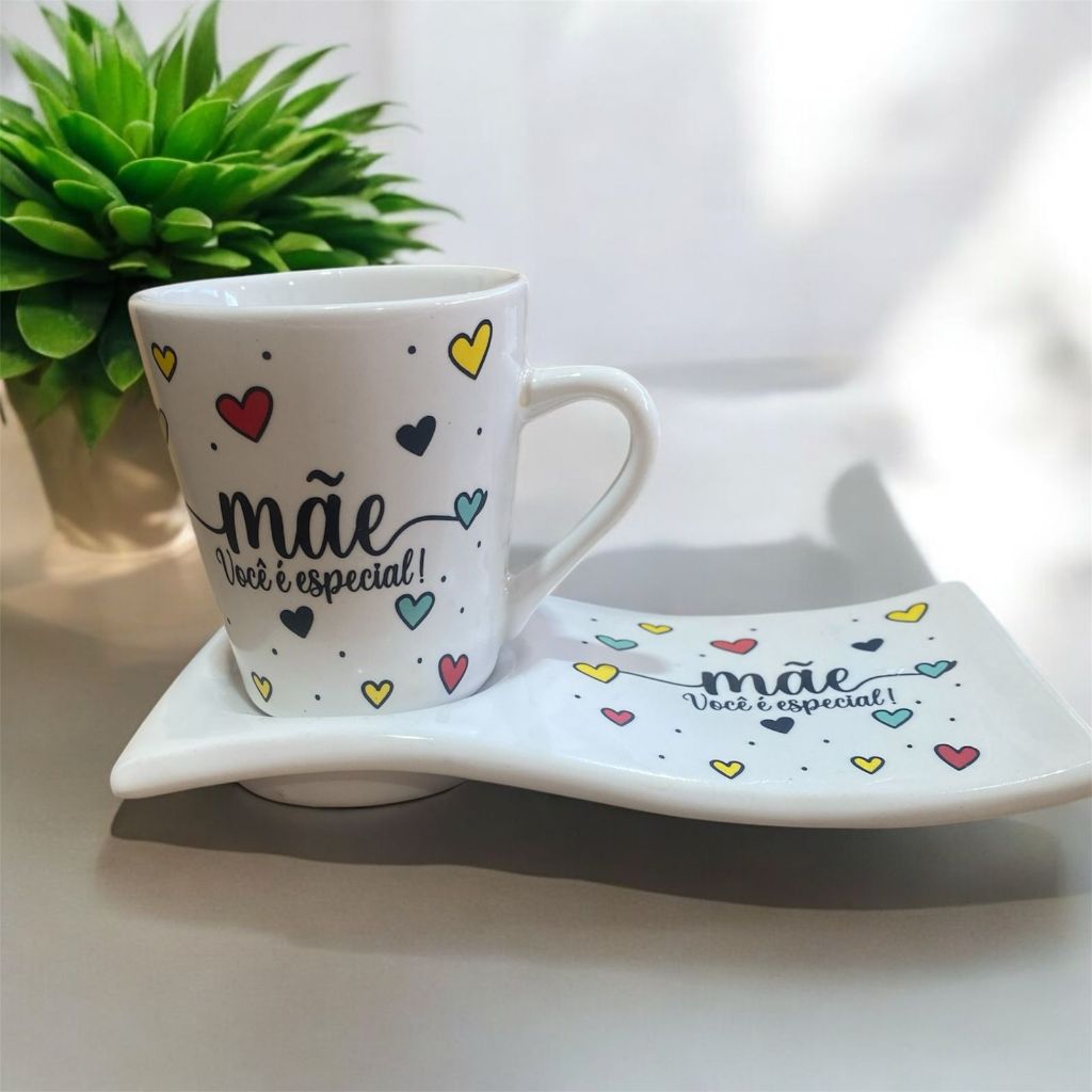 Kit Caneca Porcelana  e  Pratinho Ondulado Mãe Vc é Especial em Oferta na Shopee