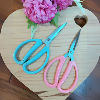 Tesoura Profissional 1.8mm Modelo EM4079 - Corte Preciso e Durável em Oferta na Shopee