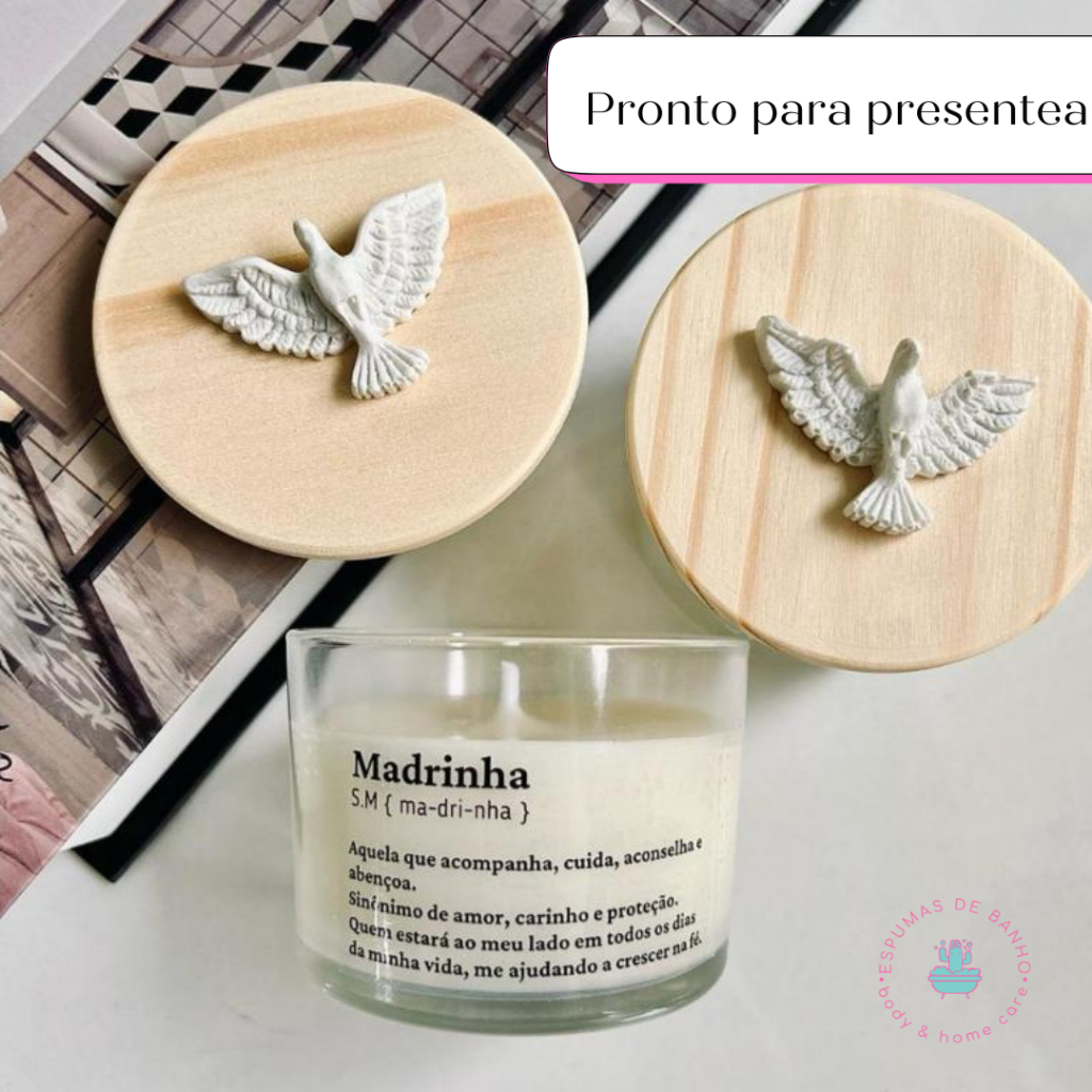 Vela Aromática Personalizada com aplique do Divino Espirito Santo - O ANÚNCIO REFERE-SE A 1 UNIDADE em Oferta na Shopee