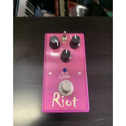 Pedal De Distorção High Gain Suhr Riot