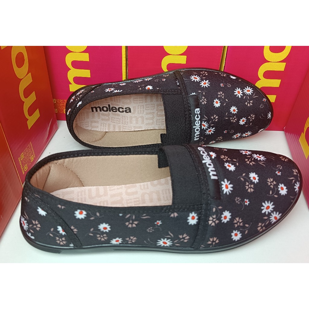 Sapatilha Moleca Conforto Brim com Tecido Jasmim Flores Solado Antiderrapante Multi Preto Nude 52059