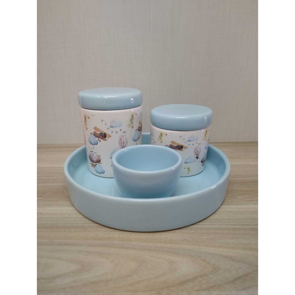 Kit Higiene Bebe de Porcelana Aviador Balão e Avião com Tampa Azul Candy e Bandeja Redonda
