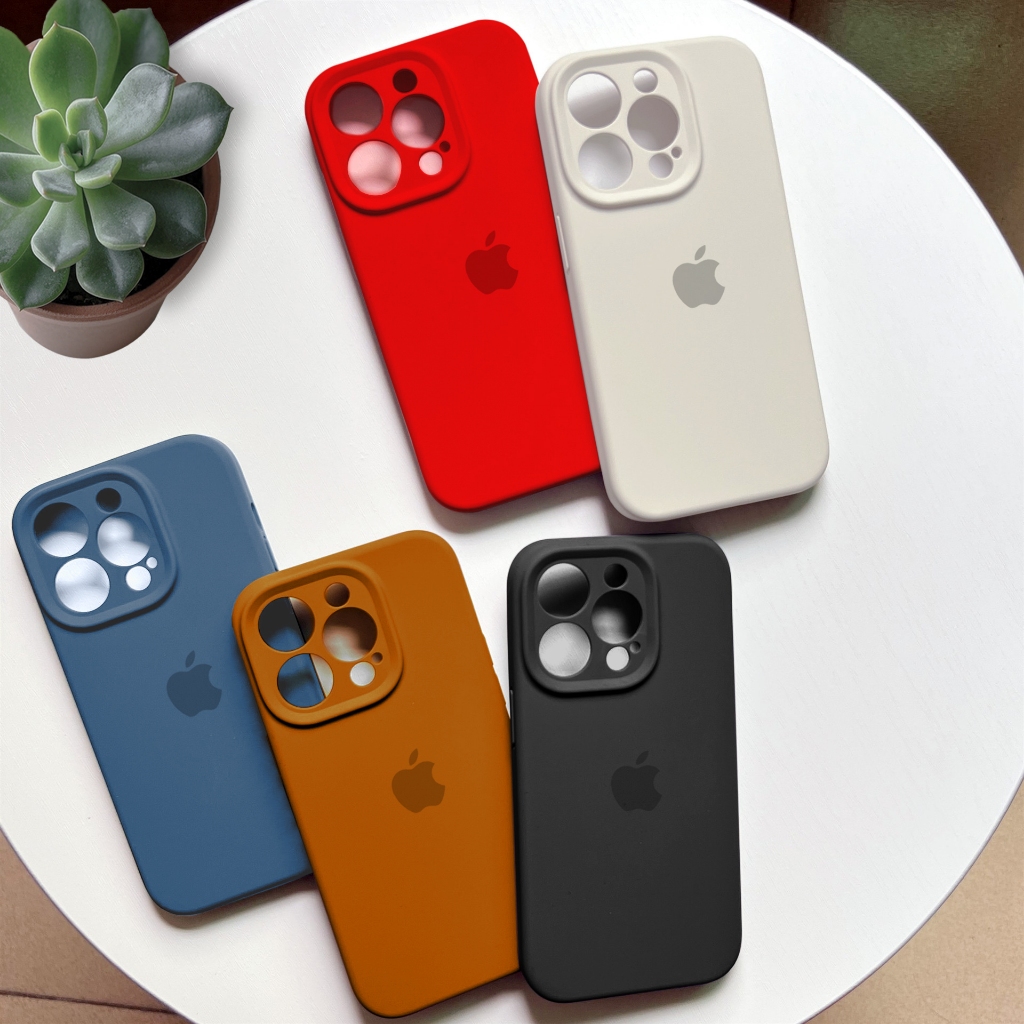 Capa capinha cilicone aveludado alto qualidade com proteção de câmera para iPhone 11 12 13 14 15 promax plus em Oferta na Shopee