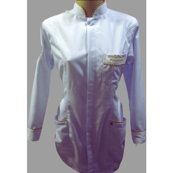 Jaleco Personalizado feminino gola padre botão embutido, punho de botão