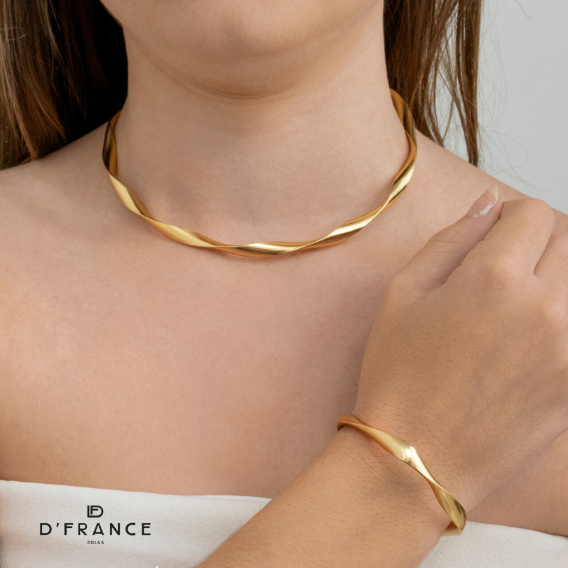 Conjunto Choker Aro e Bracelete Torcido Ajustável  Banhado a Ouro 18K - D France Semijóias