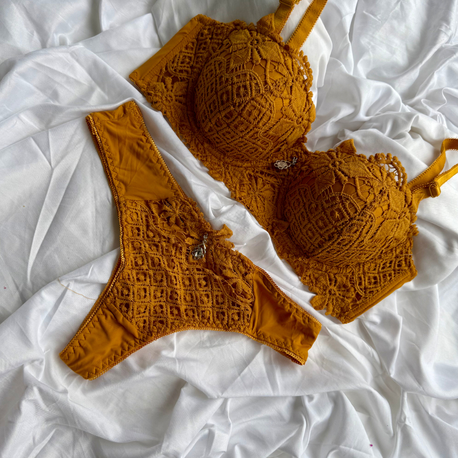 CONJUNTO DE LINGERIE IMPORTADO JUJU ALCAS REMOVIVEIS  EM CORES VARIADAS