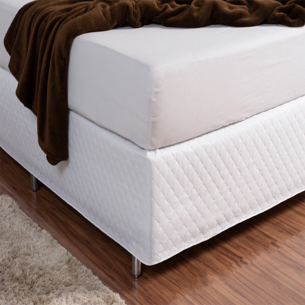 Saia Box Matelada com Elástico Queen Branco