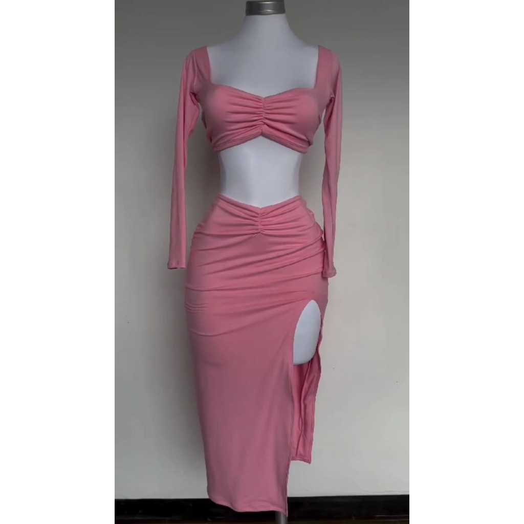 Conjunto Longo Suplex Premium Com Fenda e Detalhe Na Saia Manga Longa ( ANTOONIA ) em Oferta na Shopee