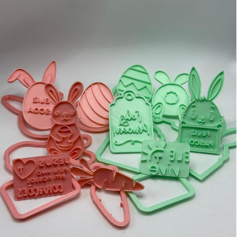 Kit de cortadores para biscoitos e massas com puxador - Páscoa em Oferta na Shopee