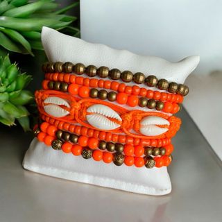 Kit mix  pulseiras praia verão moda caiçara tendência resina couro colorida