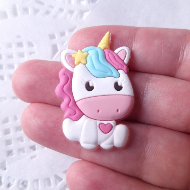 10/25unid. Aplique Unicórnio baby emborrachados - Ideais para confecção de laço, tiaras e etc... em Oferta na Shopee
