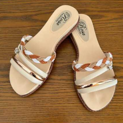 Chinelo Rasteirinha Feminina Adulto Sandália Com Detalhe De Borboleta