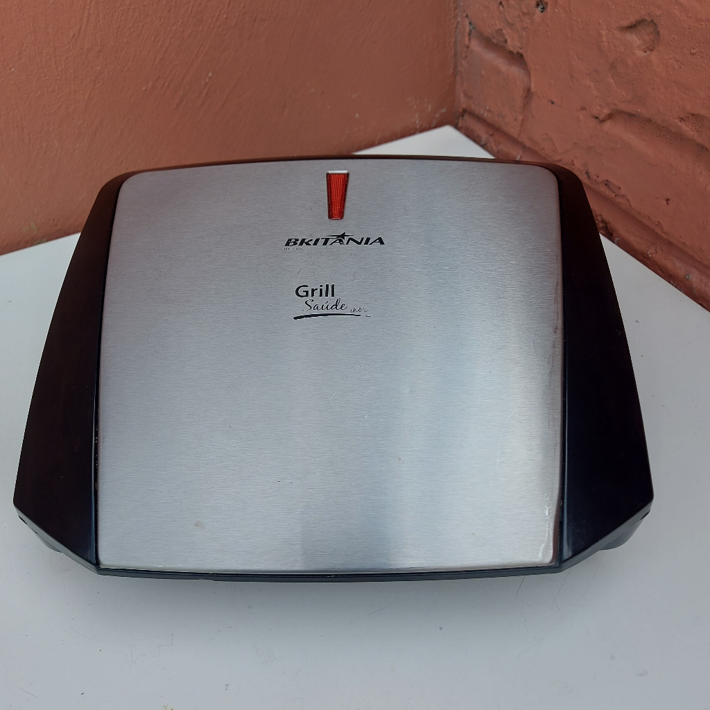 Grill Britânia Saúde Inox 1200W "Conservado"