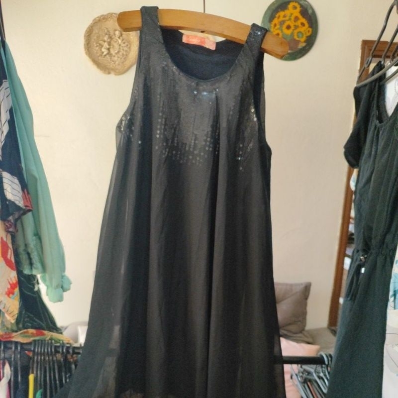 Vestido Lez a Lez Tam P (estica e veste bem até o 42) - preto com paetês festa [Second Hand]