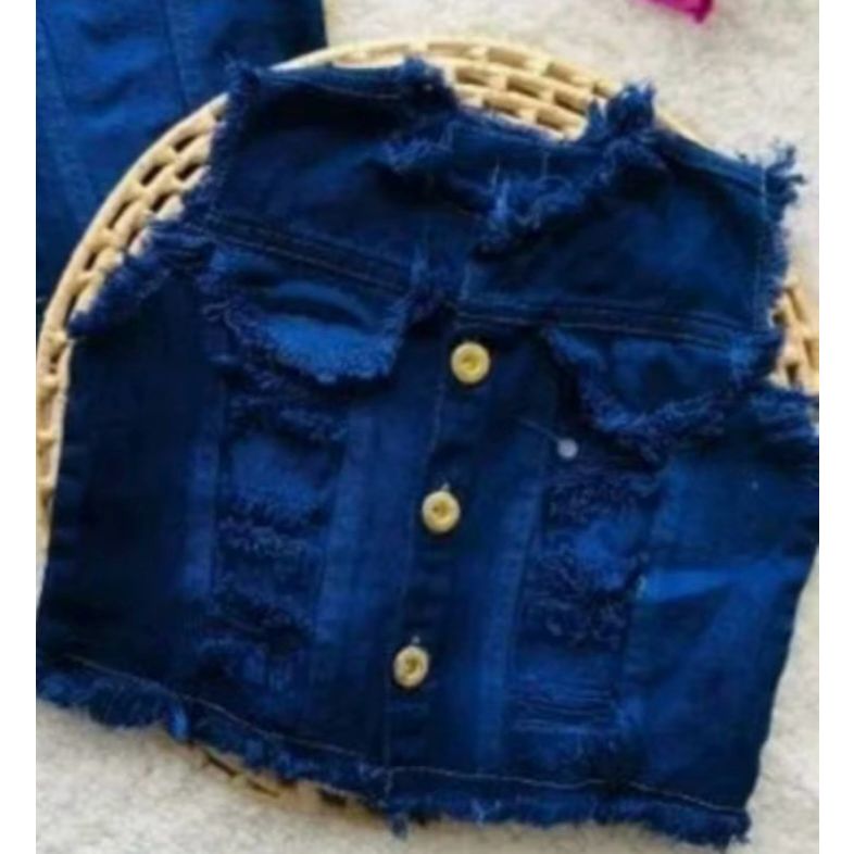 Colete Jeans Molinho Rasgado com Botão Infantil 02 ao 06 Anos