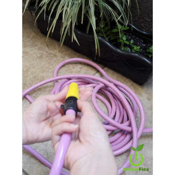 Mangueira de jardim reforçada anti dobra dupla camada pronta pra uso completa com esguicho e conector para torneira rapi em Oferta na Shopee