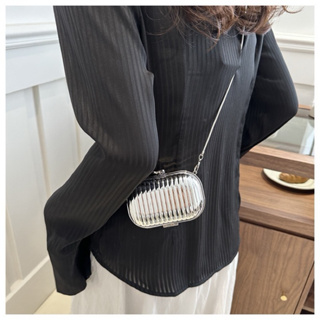 Bolsa Pequena Mini Bolsa Feminina Transversal De Metal Alça De Corrente Festa Lindíssima Lançamento em Oferta na Shopee