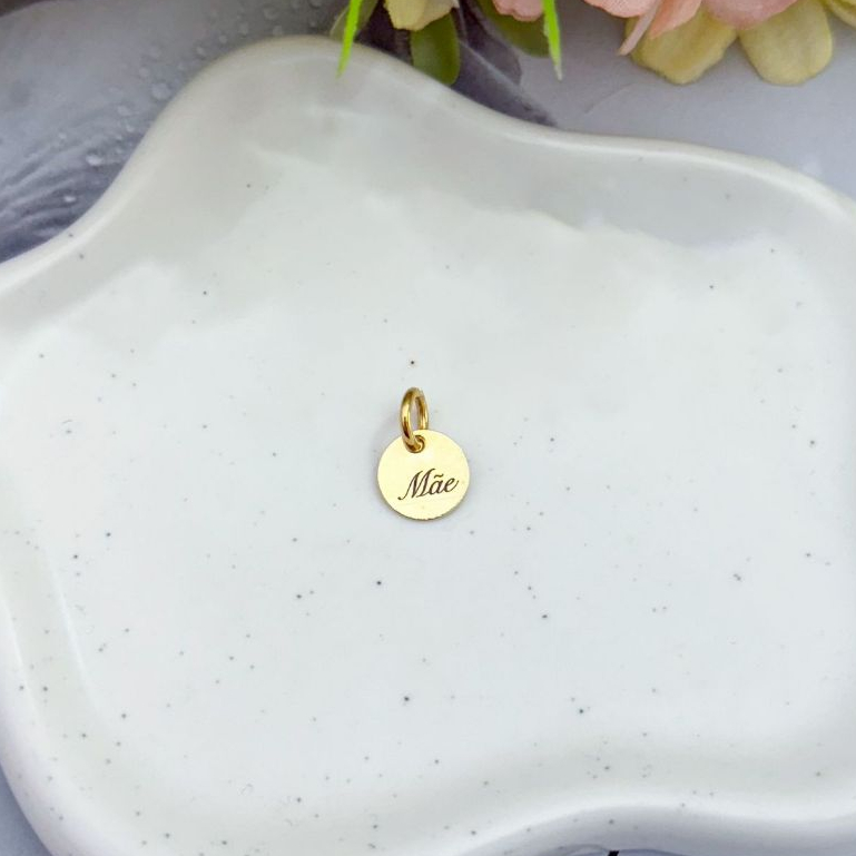 [ SEMI JOIA ] Pingente Personalizado Medalha 10mm Pegada e Data Filho Criança Bebê Banhado Ouro 18k